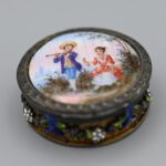 Pill box, silver, austrian front view2