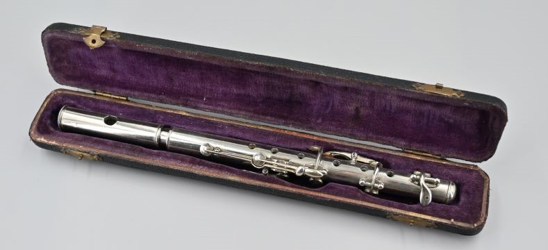 piccolo vs flute