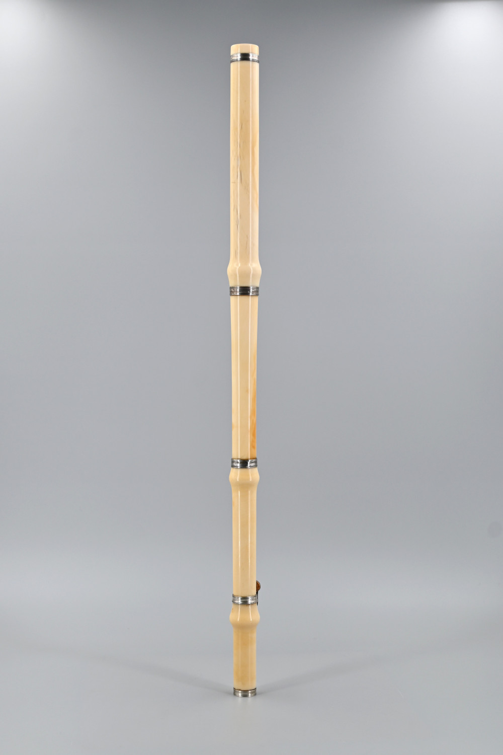 Ivory-flute-silver-rings-Cahusac-vm-collectables4