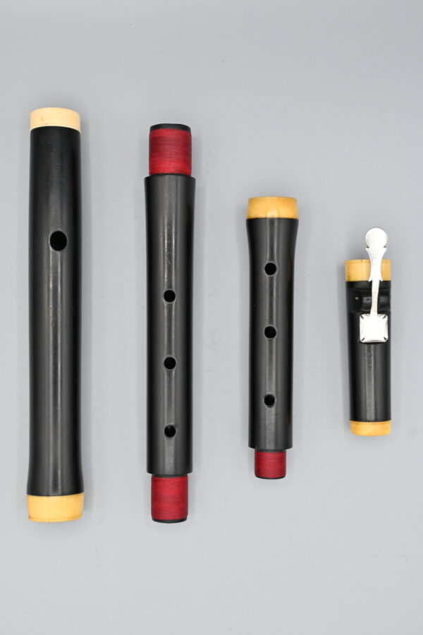 Ebony-flute-Prudent-vm-collectables1