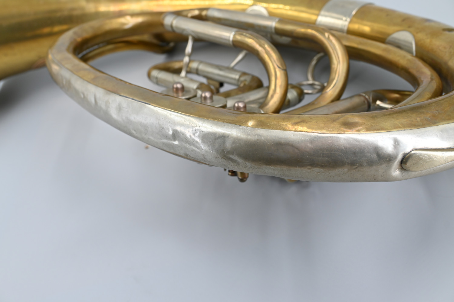 Tenorhorn-VF-Cerveny-vm-collectables6