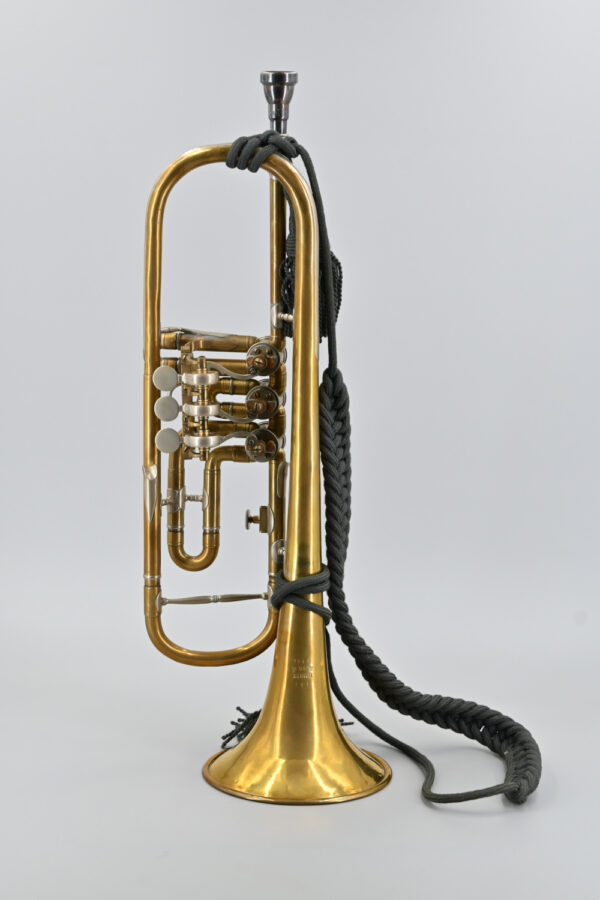 B-flat trumpet-Hug-vm-collectables1