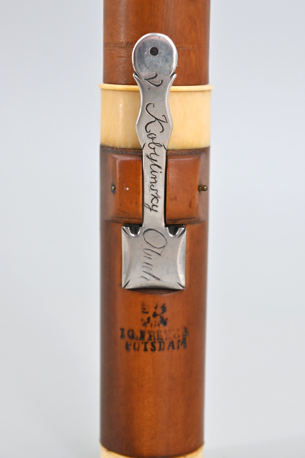 Boxwood-flute-FREYER-vm-collectables6