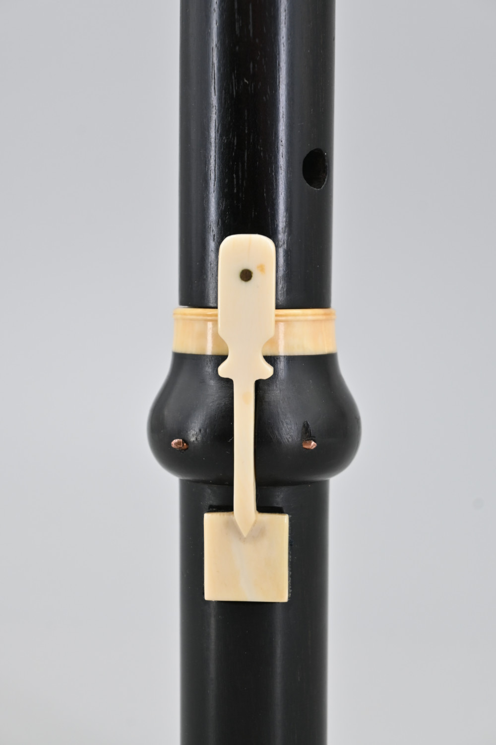 Anonymous_ebony_flute_ivory_key_VM-Collectables3