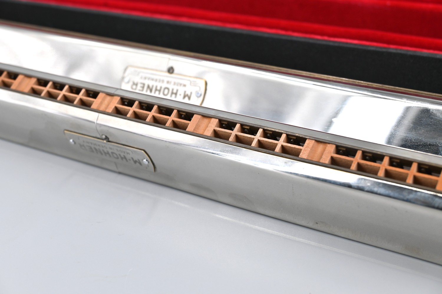Hohner-bass-harmonica-vm-collectables3