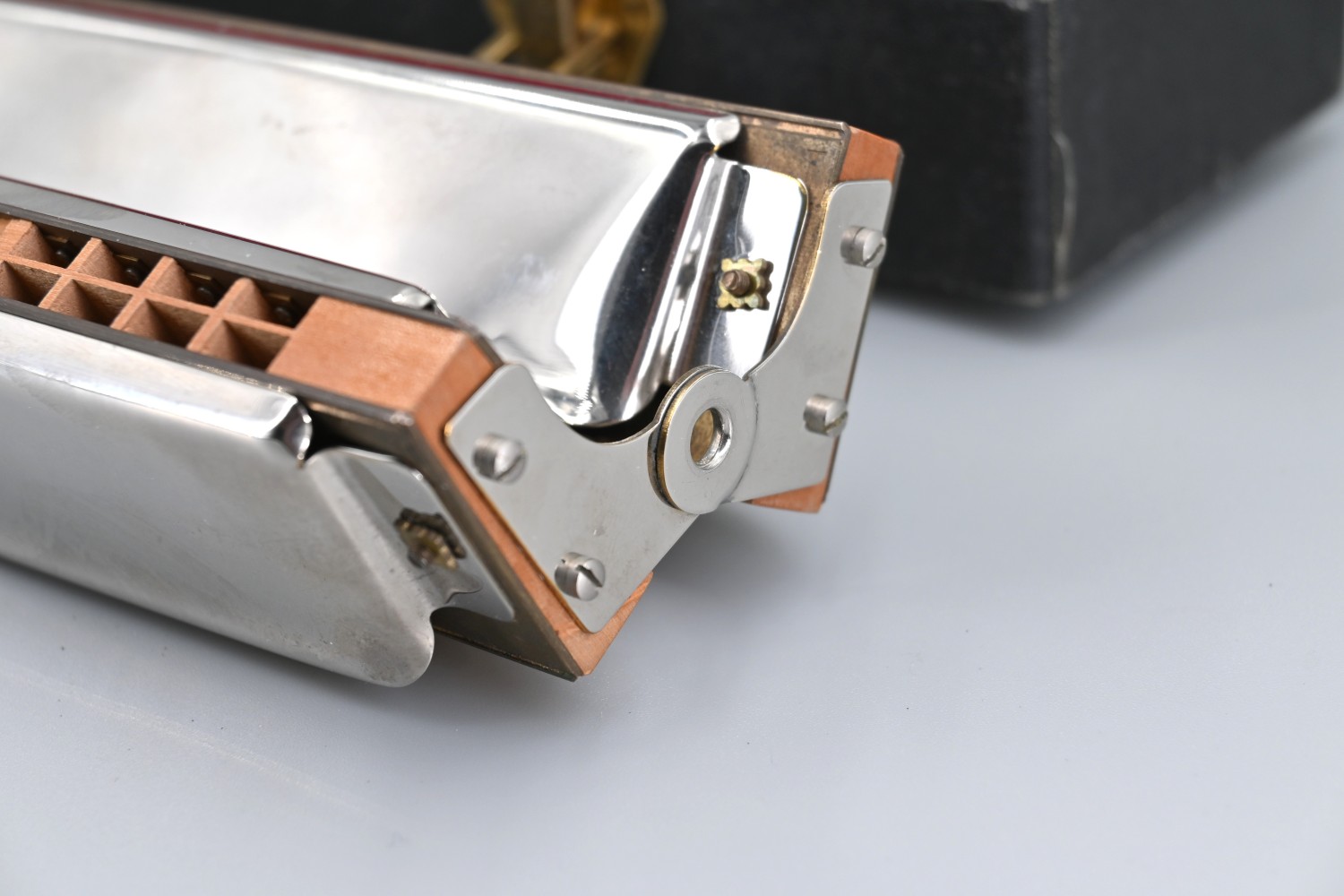 Hohner-bass-harmonica-vm-collectables4