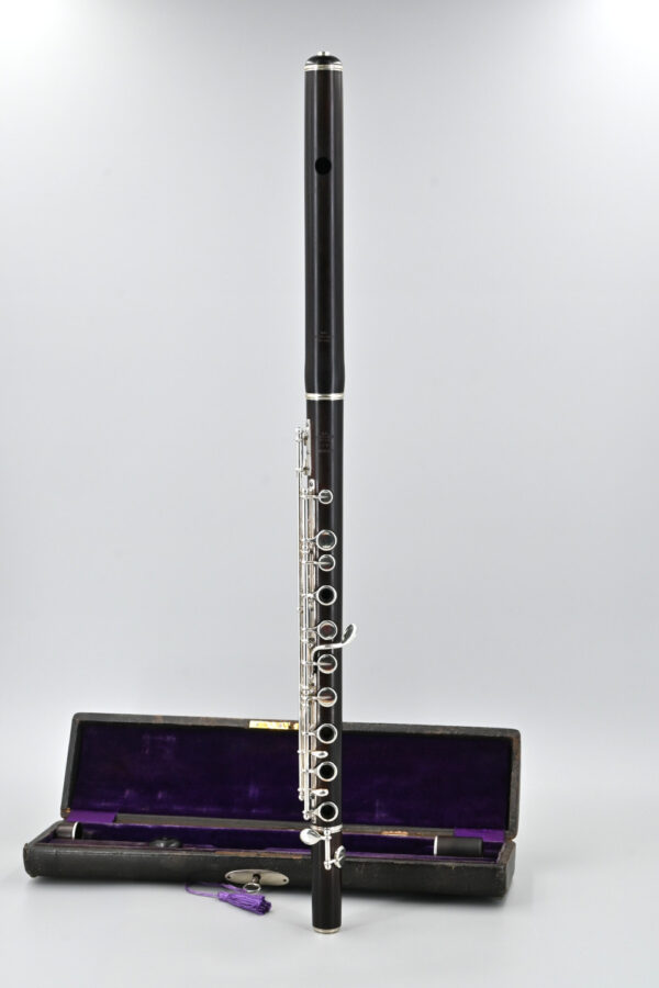 322-Louis-Lot-Conical-Ring-Key-Flute-VM-Collectables1